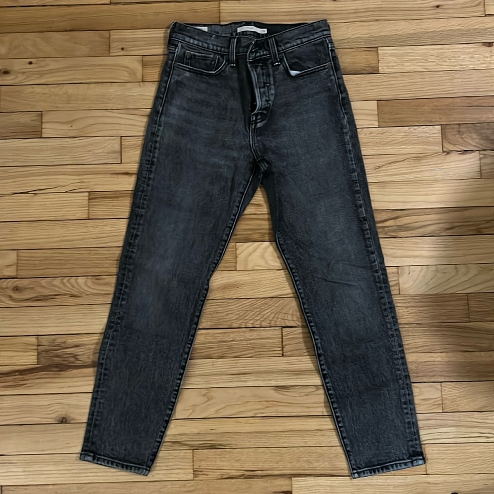 Levi’s wedgie straight Jean